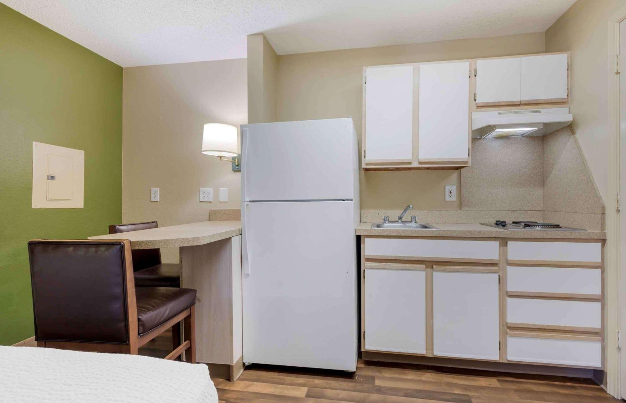 Extended Stay America Suites - Dallas - Las Colinas - Carnaby St Irving Eksteriør billede